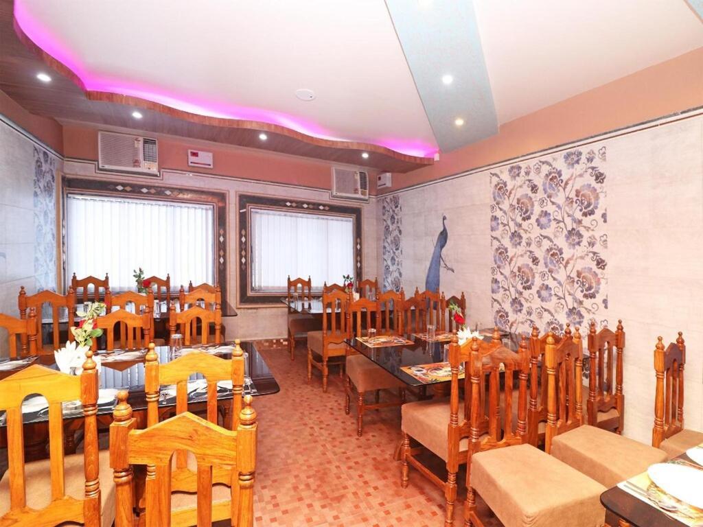Abhishek Inn 디가 외부 사진