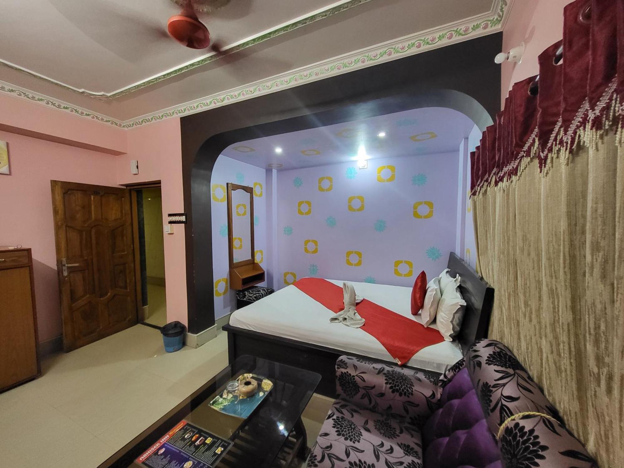 Abhishek Inn 디가 외부 사진